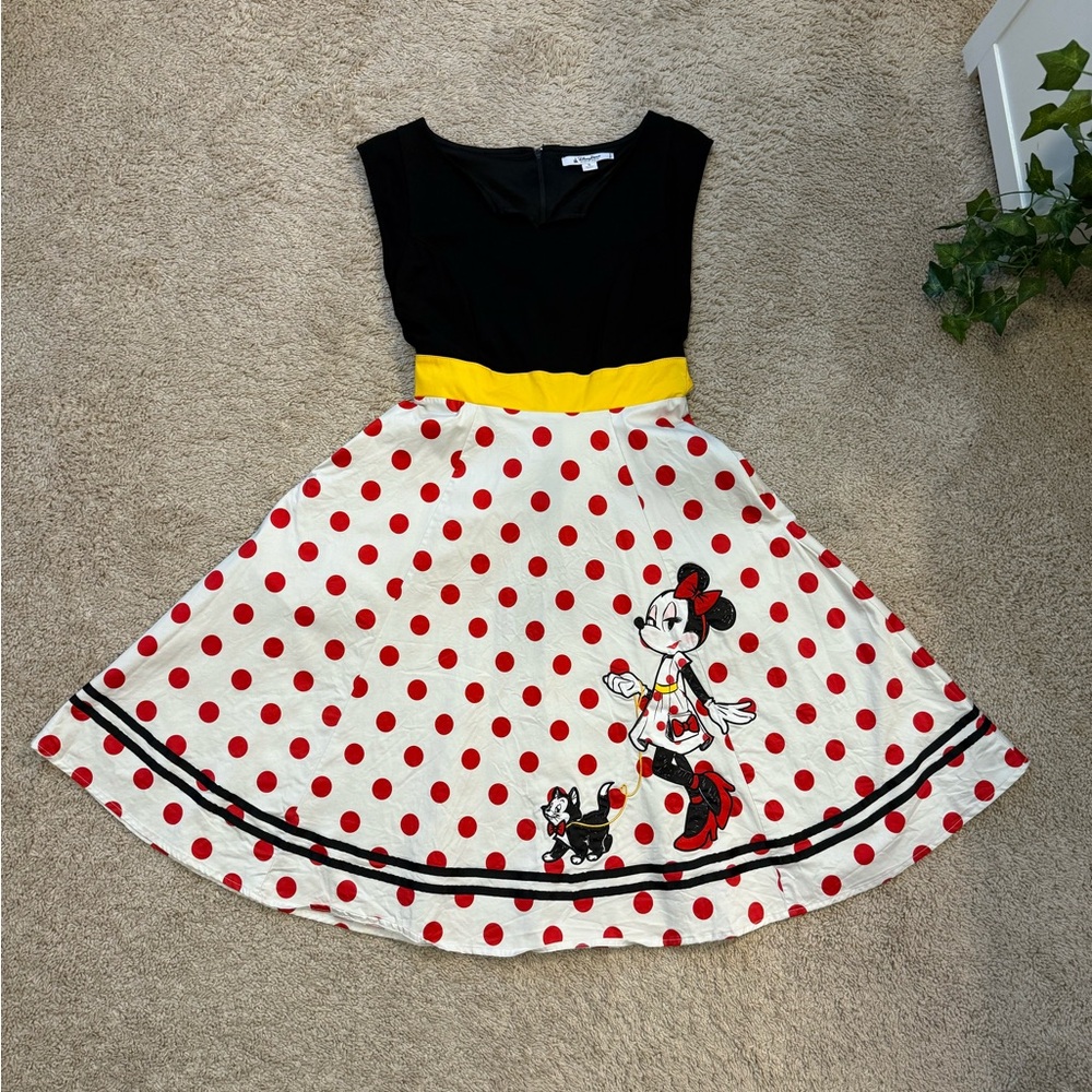 DISNEY PARKS MINNIE MOUSE DRESS CAT POCKETS ZIPPER SIZE S BLACK RED YELLOW WHITE